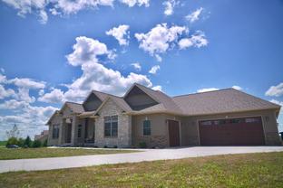 Heinold Homes por Heinold Homes en Peoria-Pekin Illinois