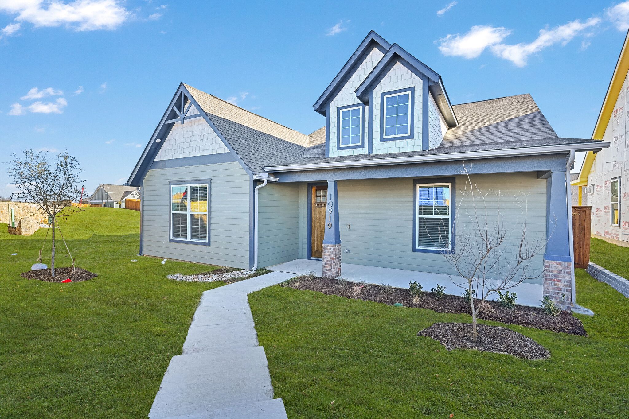 10863 Eva Mae Boulevard. Midlothian, TX 76065