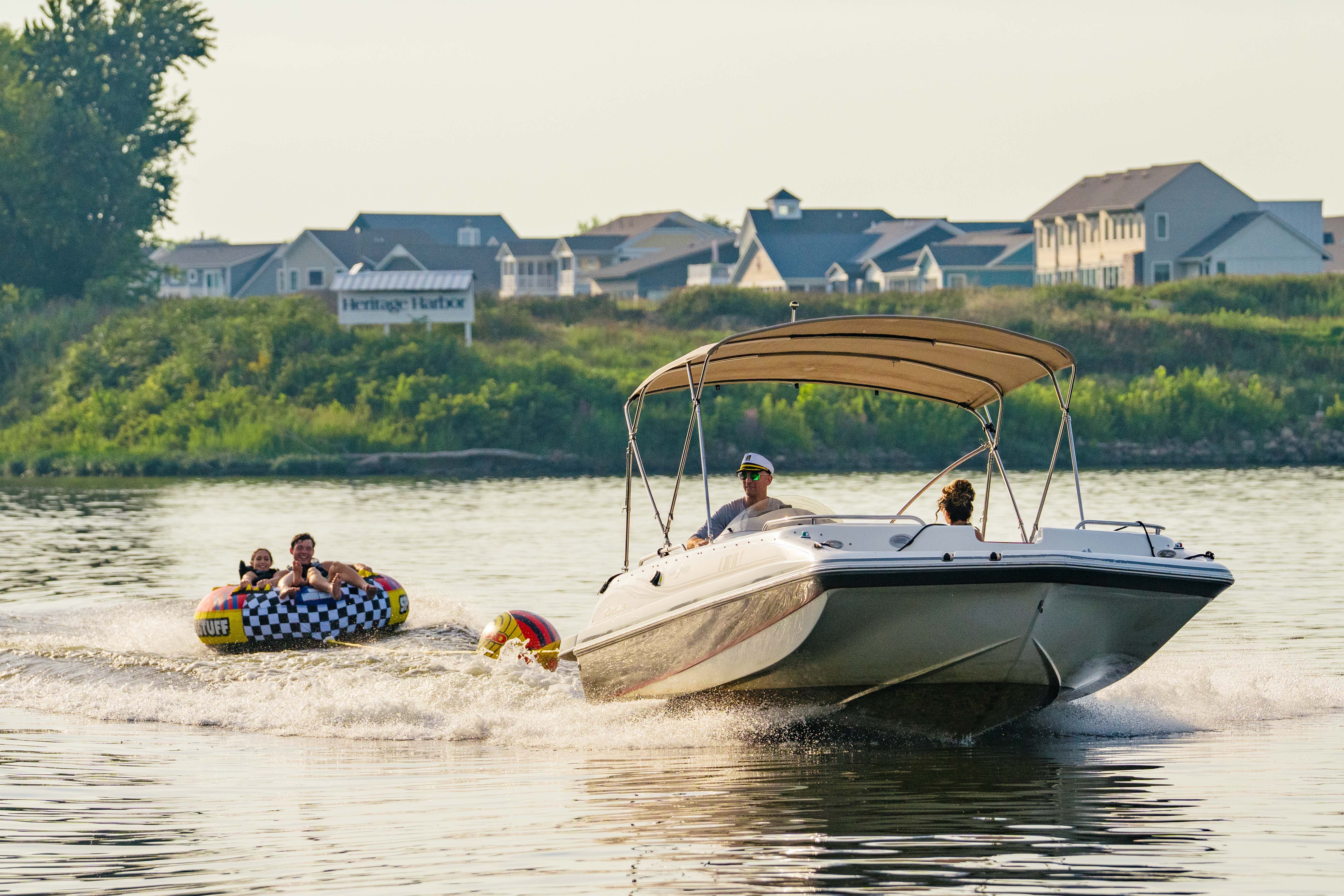 As a marina resort community, it is easy to get on the water at Heritage Harbor.