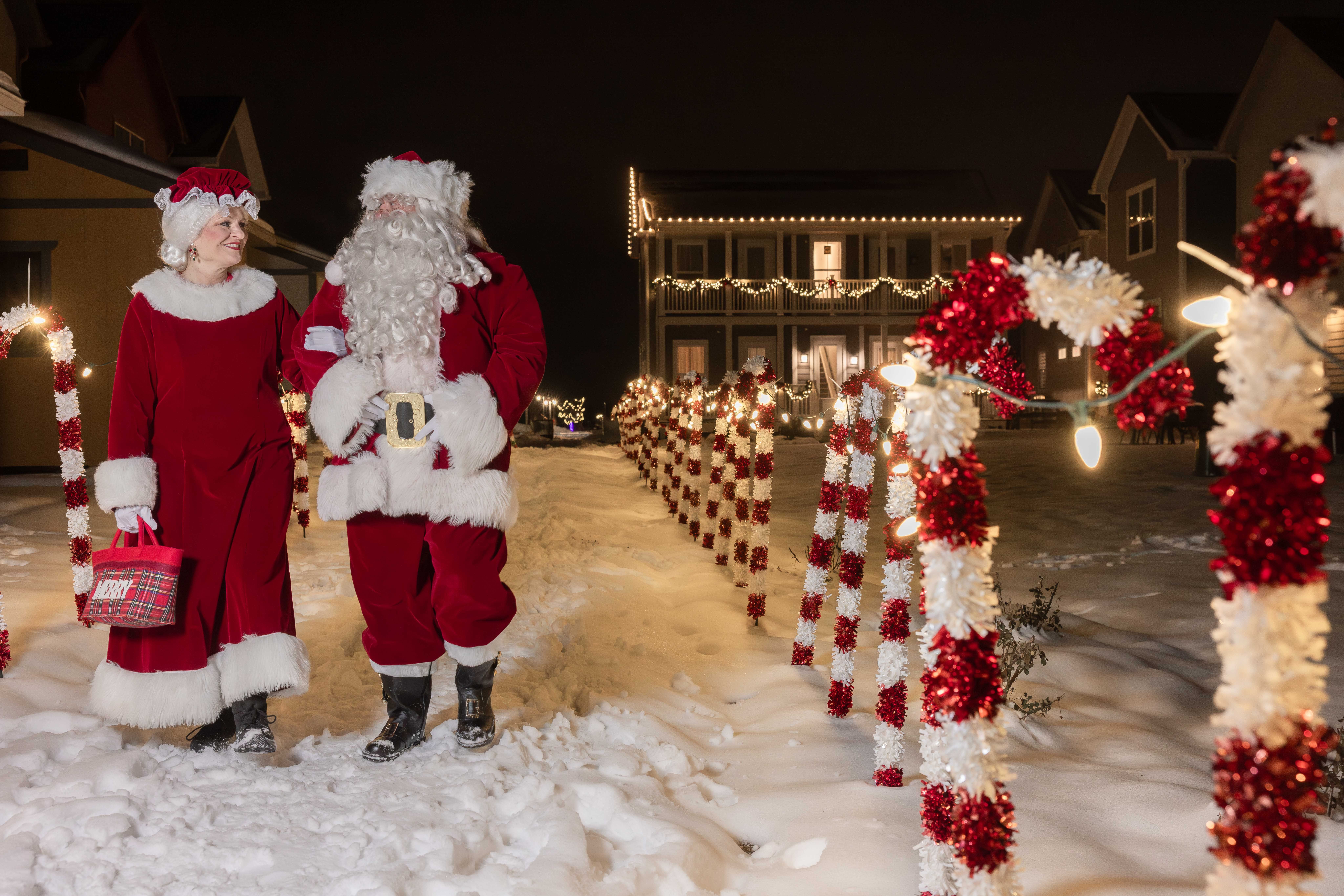 Heritage Harbor hosts regular events within the community such as its annual A Very Merry Harbor Christmas.