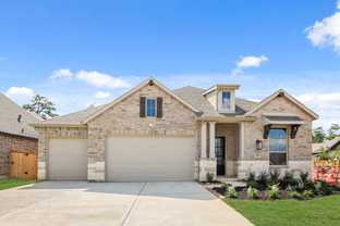 Plan Grantham - Grand Central Park: 55ft. lots: Conroe, Texas - Highland Homes