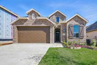 Plan Royce - Gateway Village - The Reserve: 50ft. lots: Denison, Texas - Highland Homes