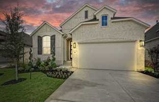 Plan Escalade - 6 Creeks at Waterridge: 45ft. lots: Kyle, Texas - Highland Homes
