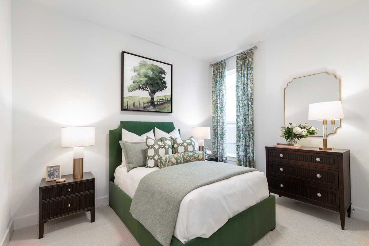 Secondary Bedroom
