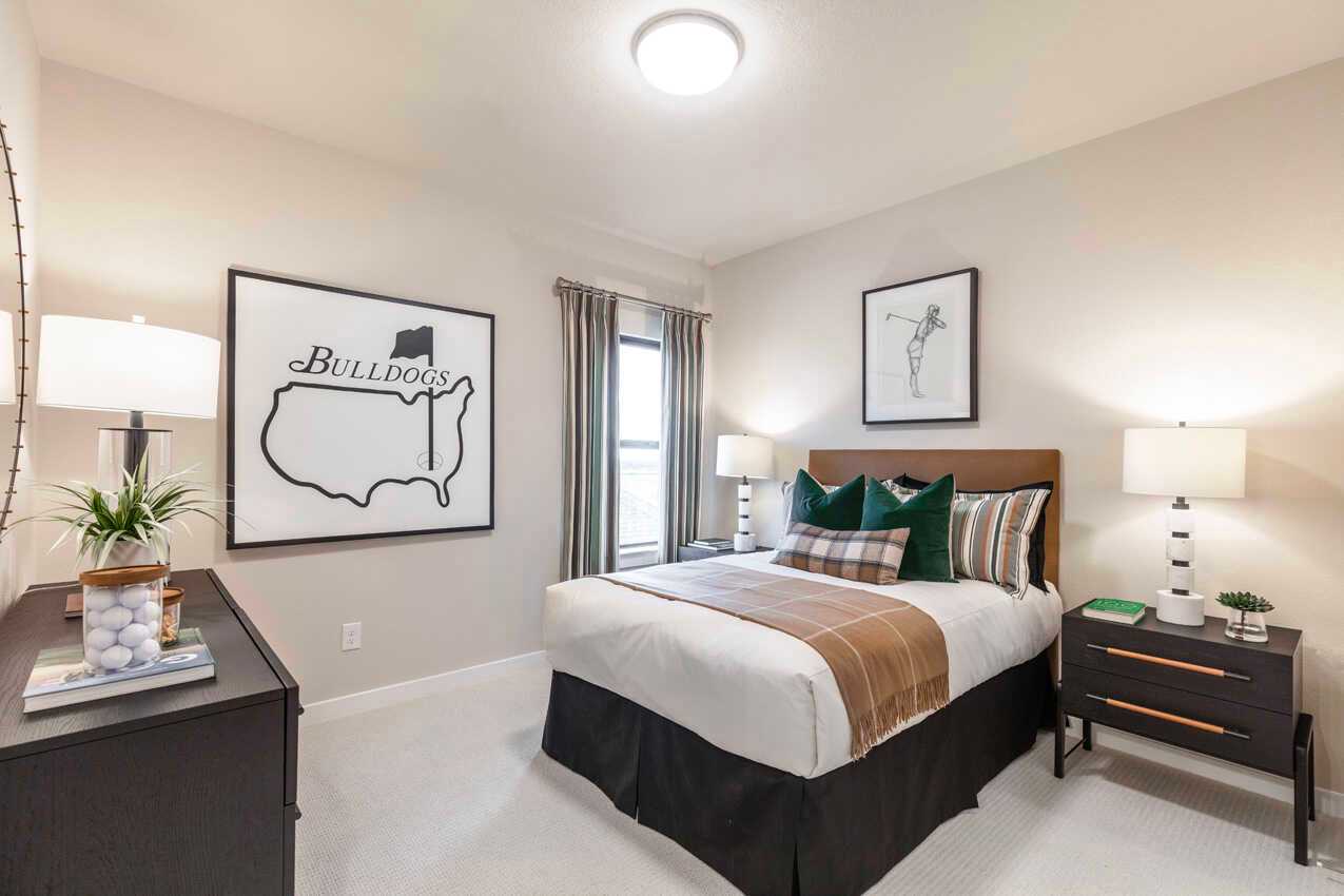 Secondary Bedroom