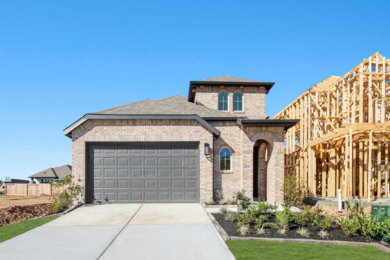 Plan Ellington - The Highlands: Porter, Texas - Highland Homes