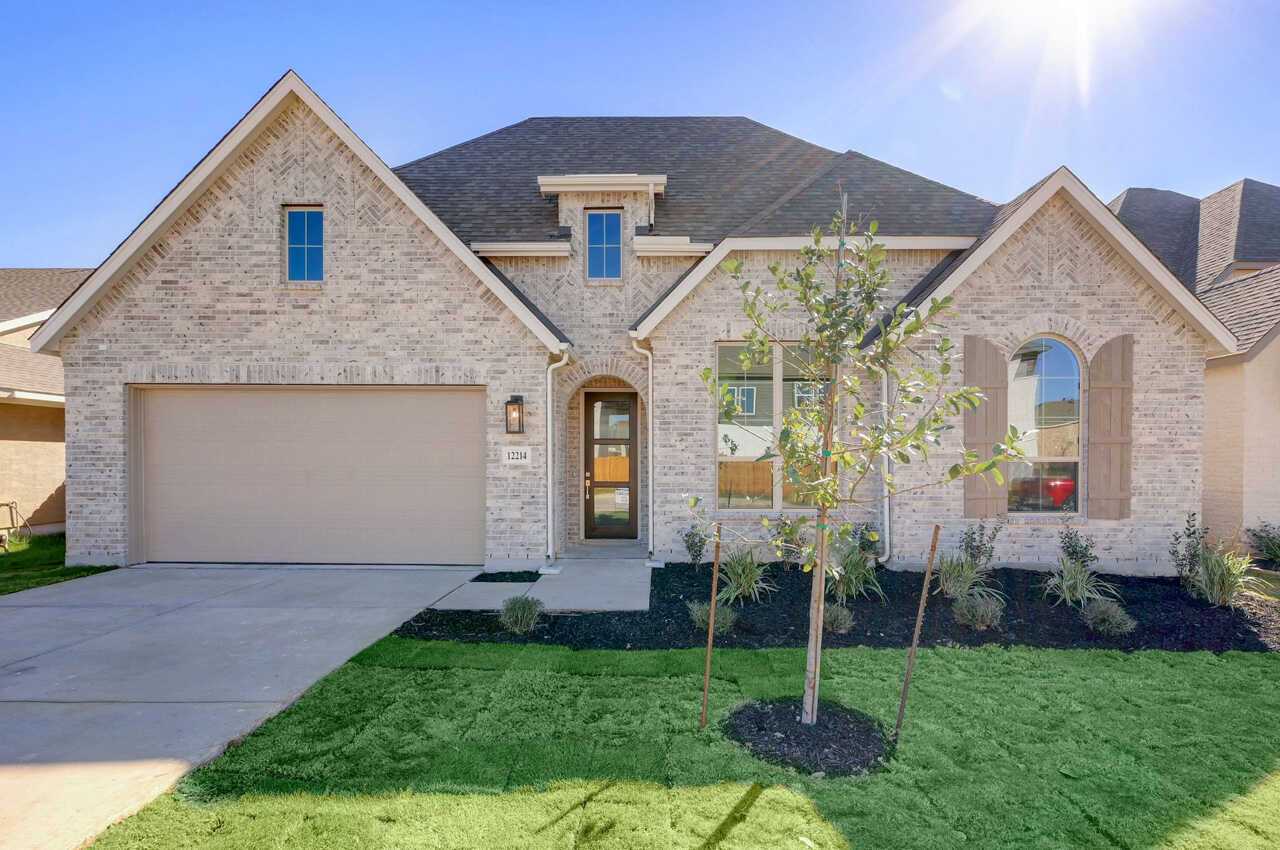 Plan Canterbury - Davis Ranch: 60ft. lots: San Antonio, Texas - Highland Homes