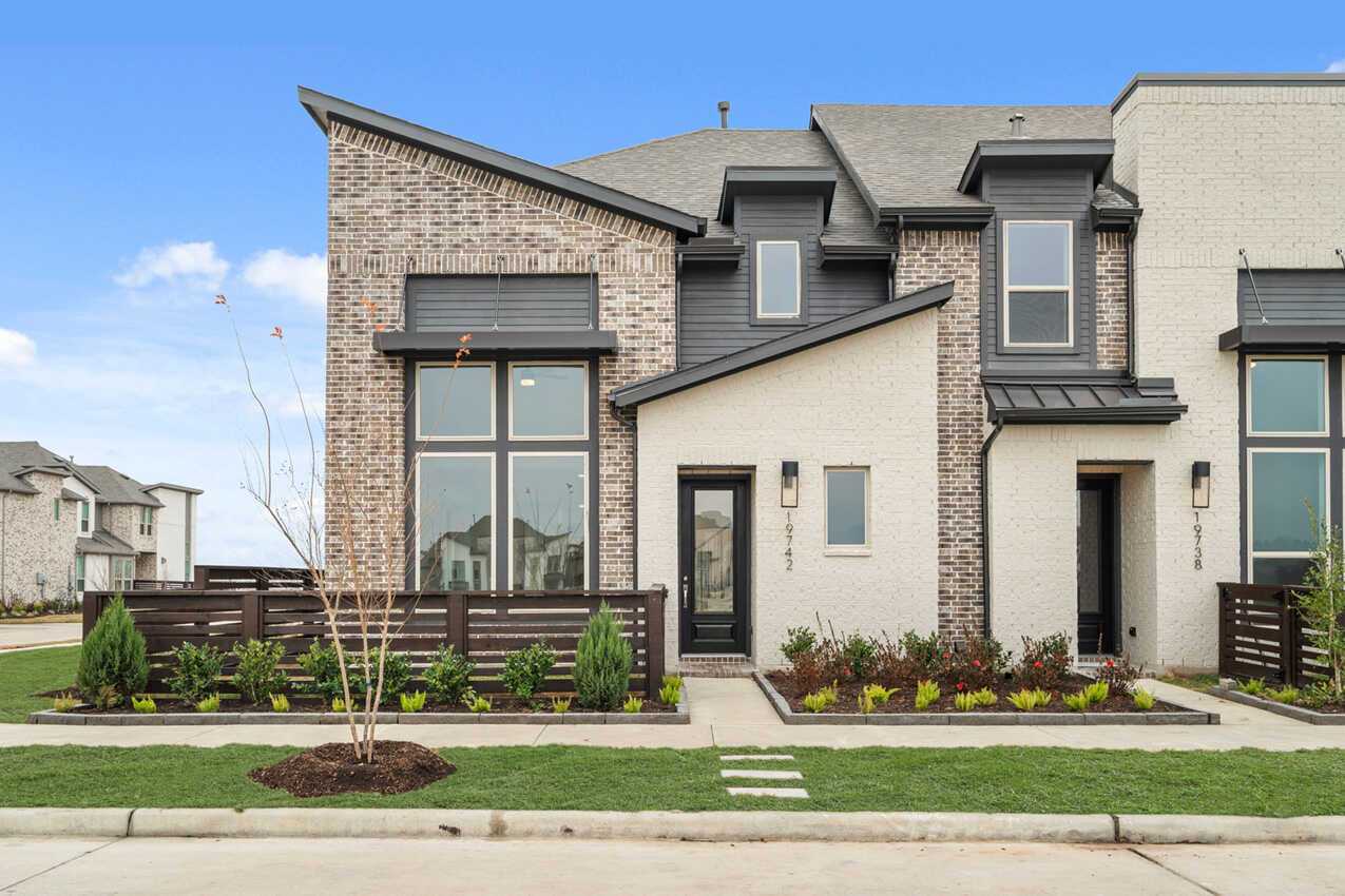 Plan Bolton - Bridgeland Central: The Villas: Cypress, Texas - Highland Homes