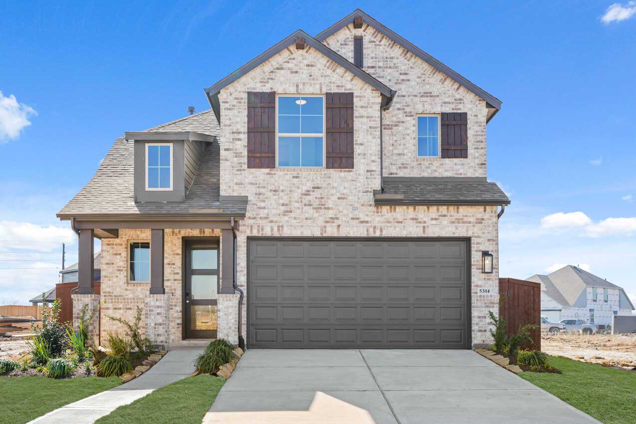 Plan Lyndhurst - Meridiana: 40ft. lots: Manvel, Texas - Highland Homes