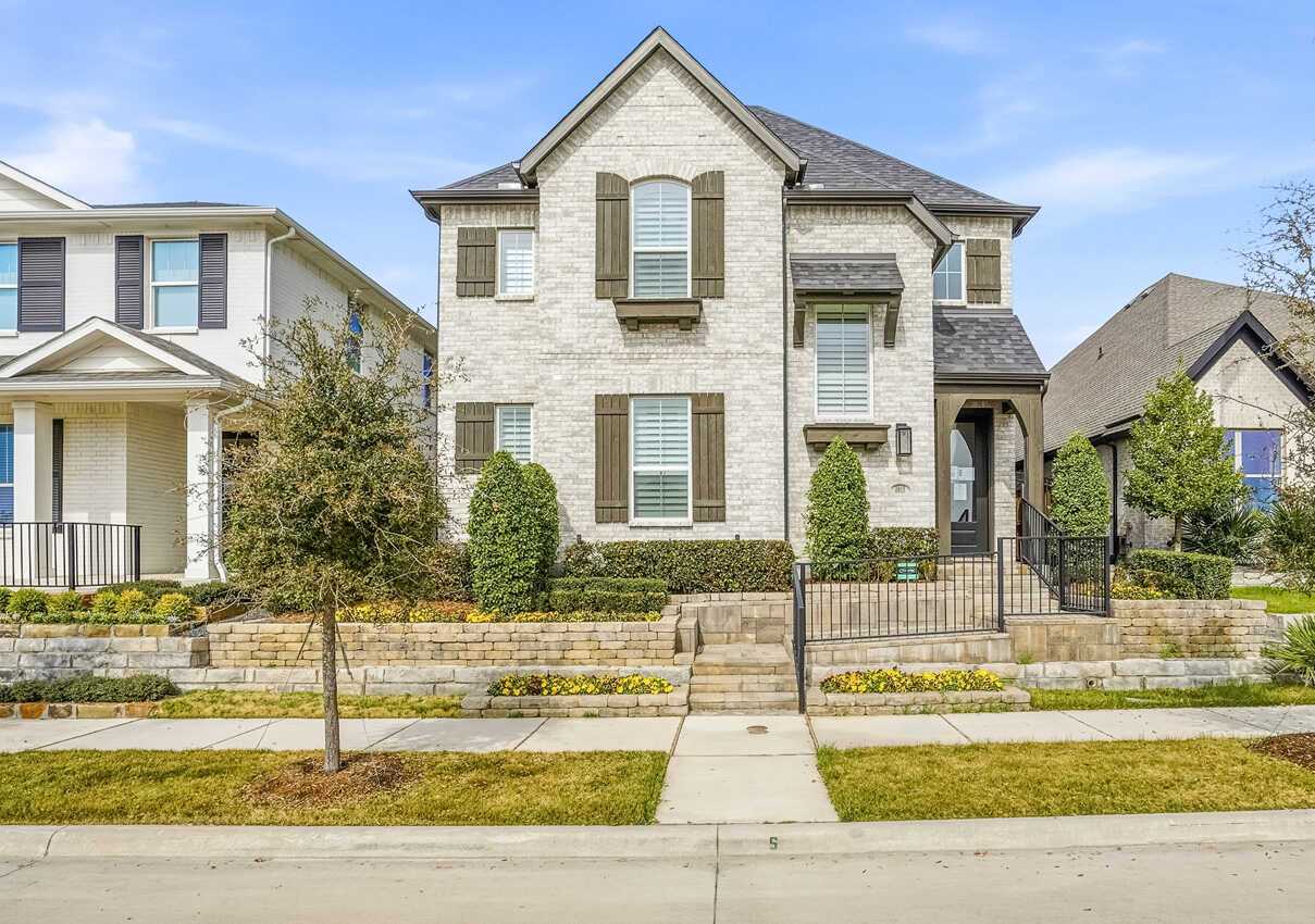 Karis por Highland Homes en Fort Worth Texas