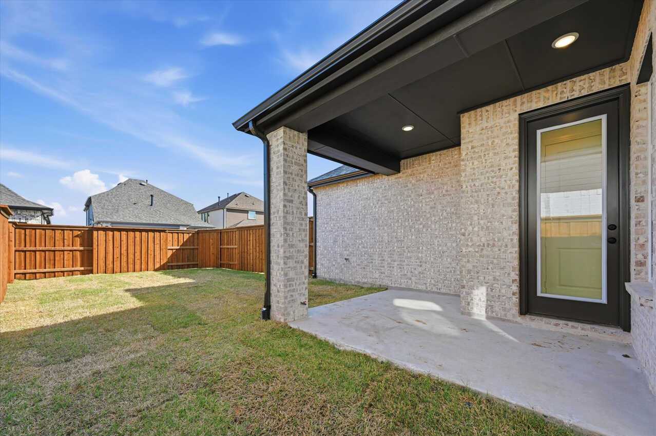 Patio/Backyard