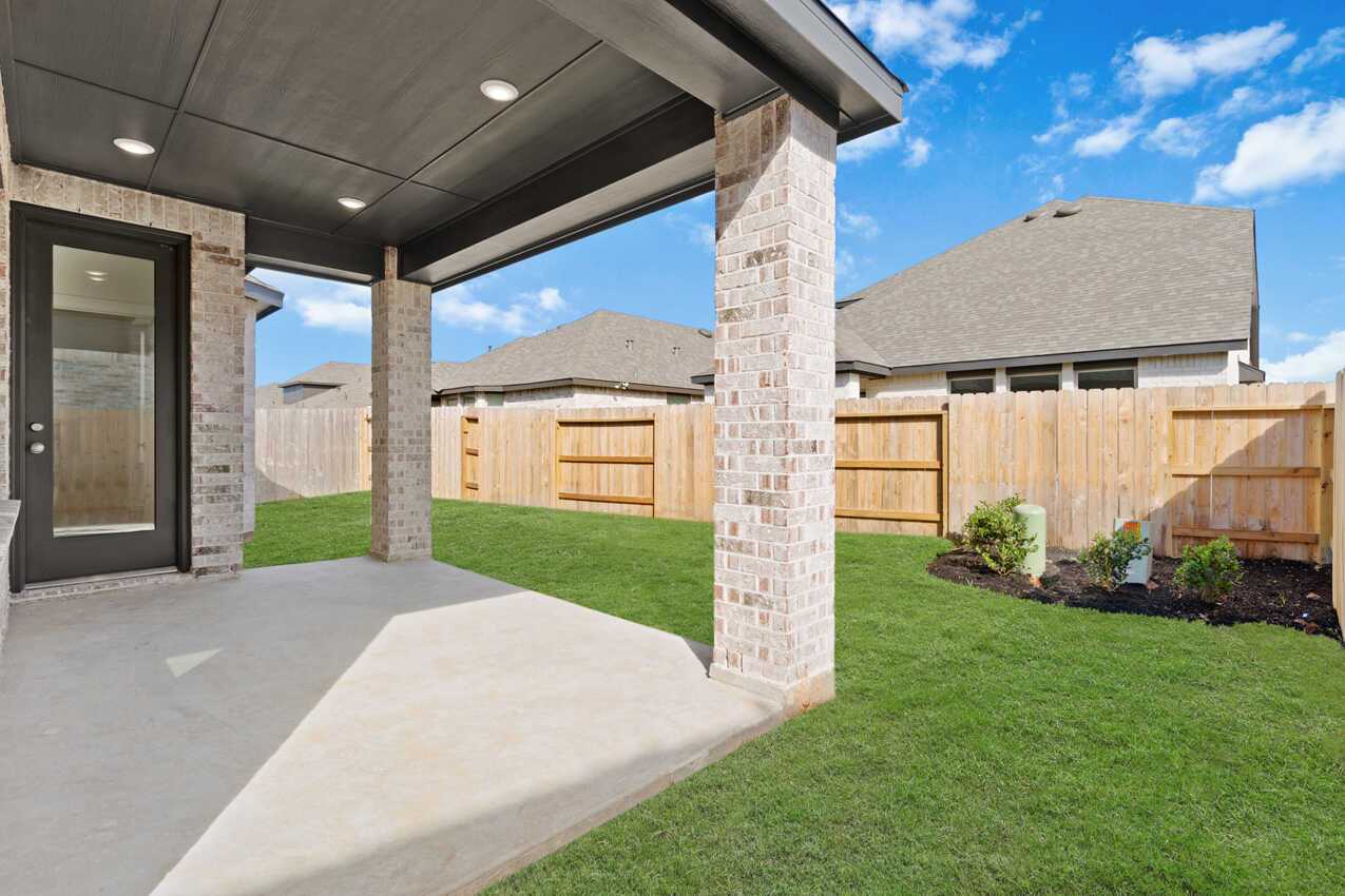 Patio/Backyard