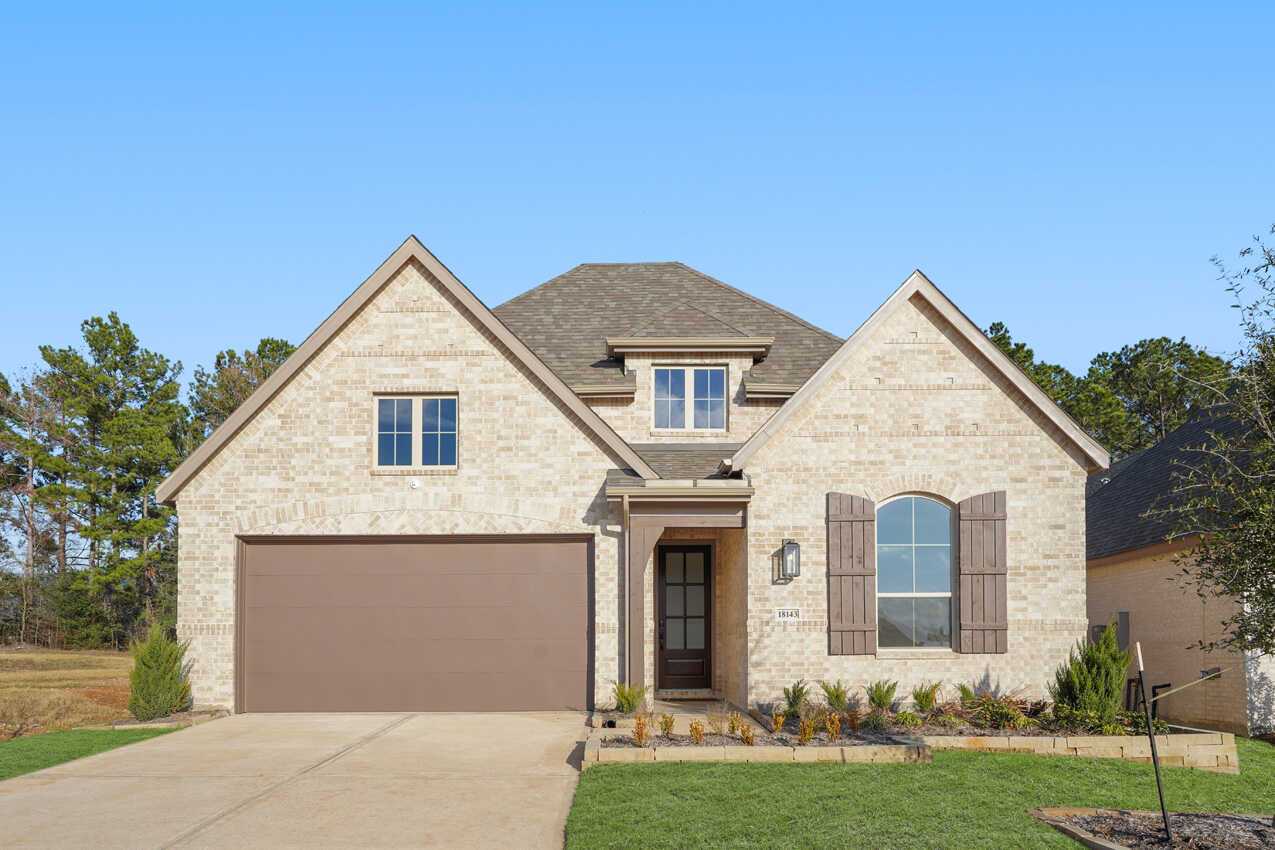 Plan Newport - Emory Glen: Magnolia, Texas - Highland Homes