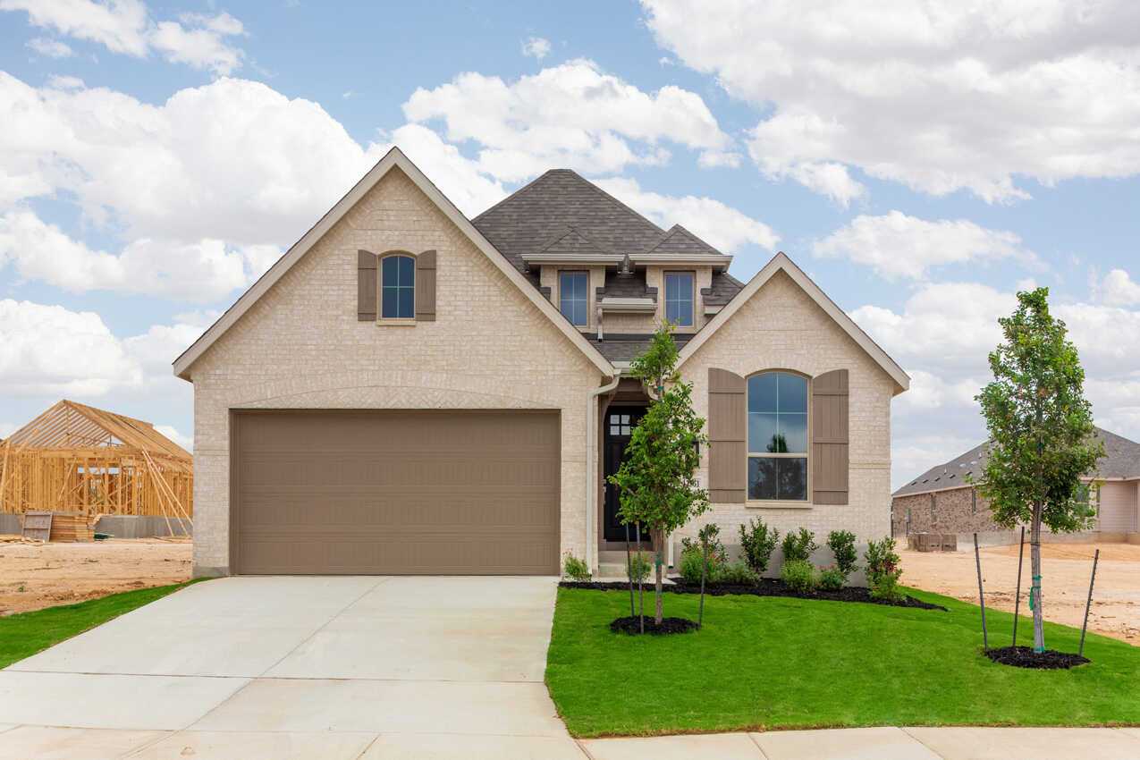 Plan Bentley - Davis Ranch: 45ft. lots: San Antonio, Texas - Highland Homes
