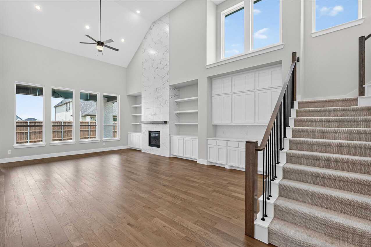 Dining Room/Entry