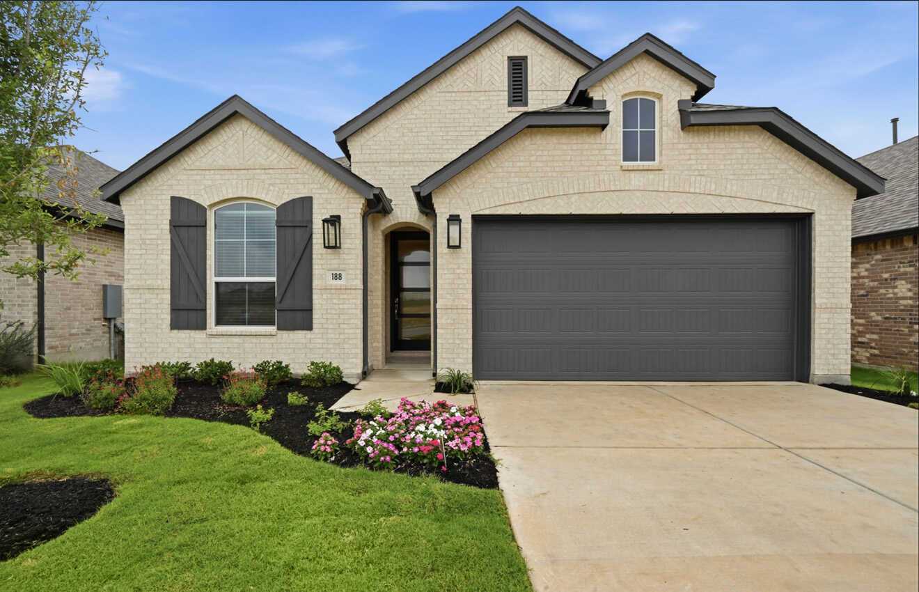 Plan Escalade - 6 Creeks at Waterridge: 45ft. lots: Kyle, Texas - Highland Homes