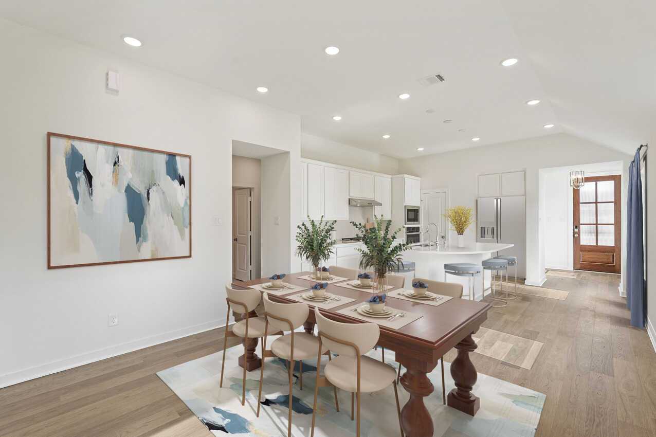 Dining Room/Entry
