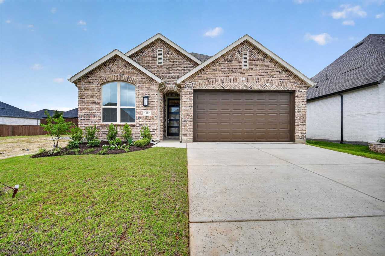 Plan Rover - Gateway Village - The Reserve: 50ft. lots: Denison, Texas - Highland Homes