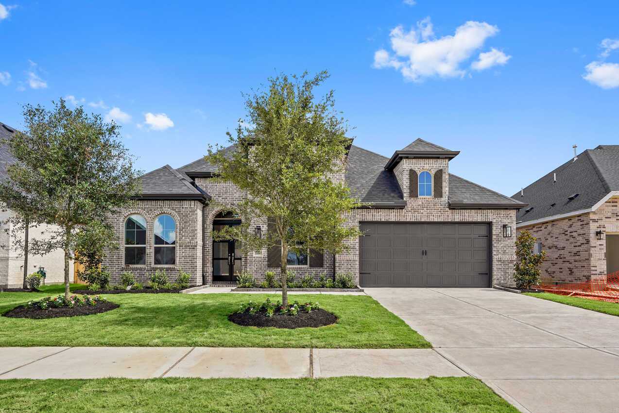Plan 215 - Cross Creek West: Fulshear, Texas - Highland Homes