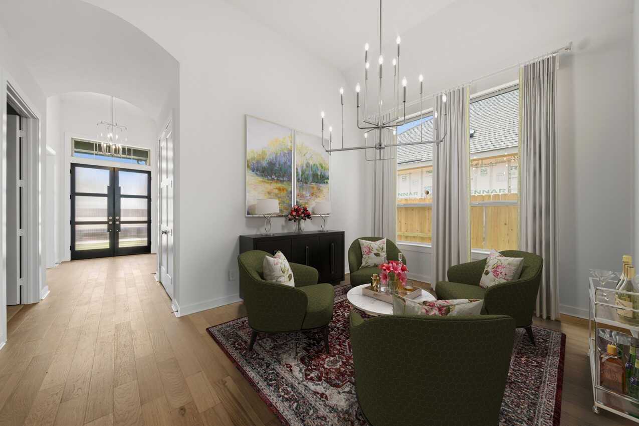 Dining Room/Entry