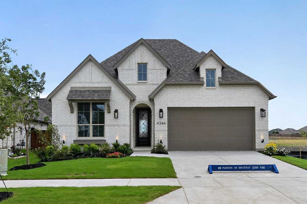 4344 Double Diamond Drive