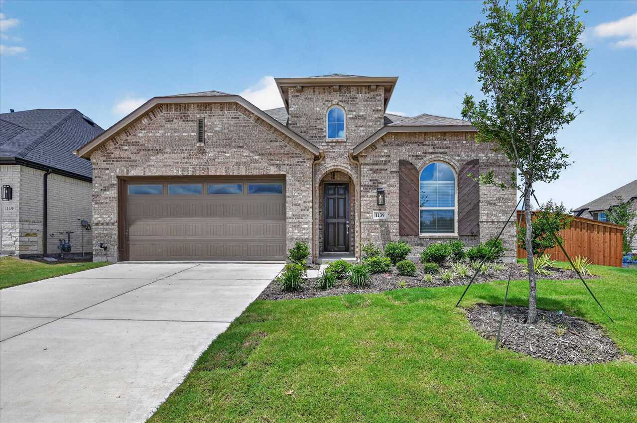 1139 Daphne Road