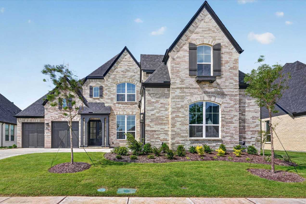 818 Montrose Drive (Plan 227)