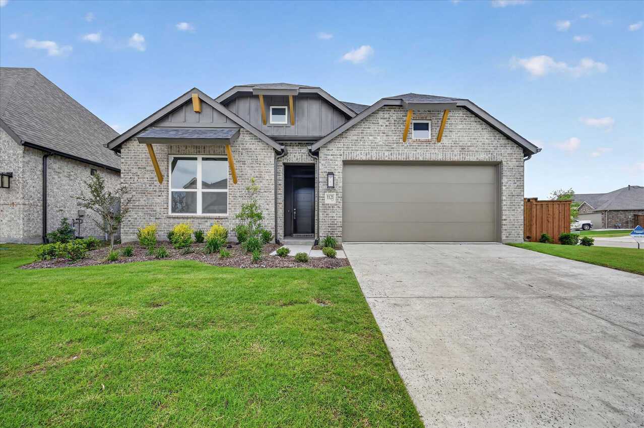 Plan Monet - Waterscape: 50ft. lots: Royse City, Texas - Highland Homes