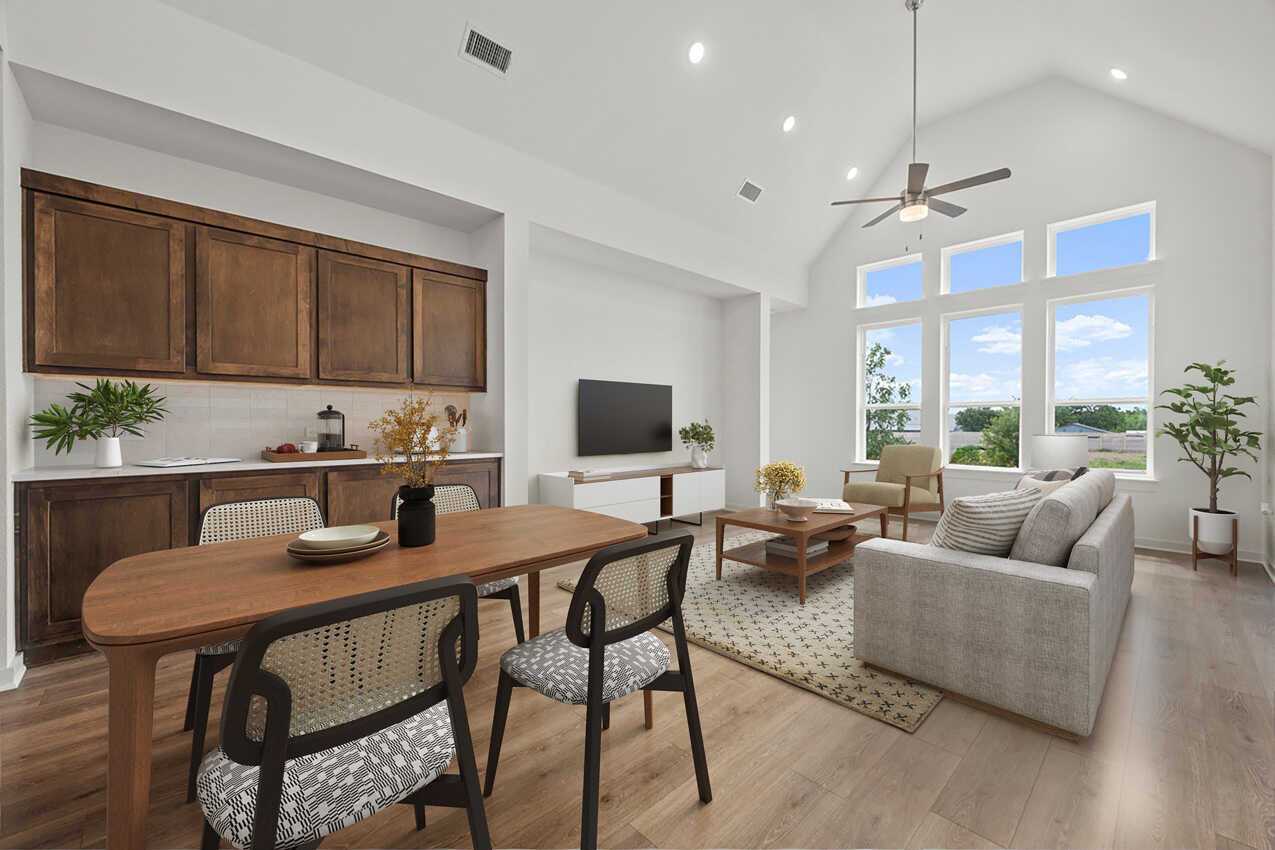 Family Room/Dining Room