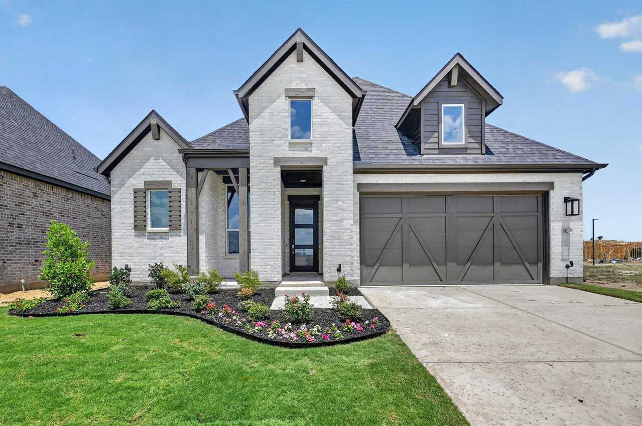 Plan Brent - Landmark: Denton, Texas - Highland Homes