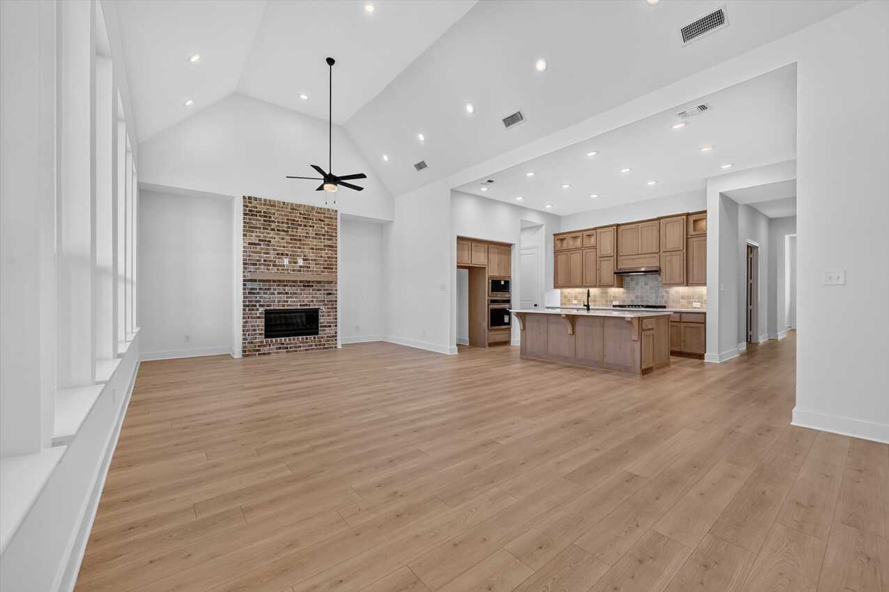 Family Room/Dining Room