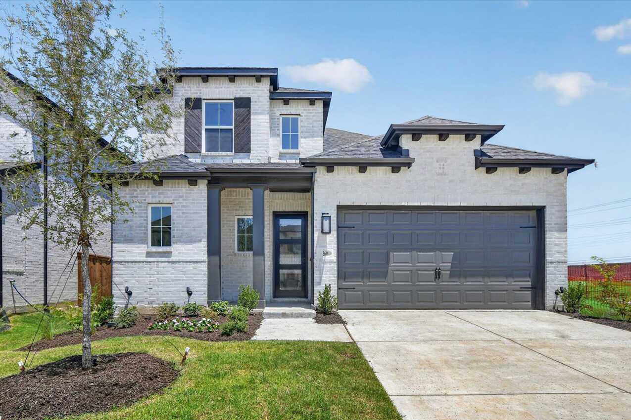 Plan McLaren - Sandbrock Ranch: 45ft. lots: Aubrey, Texas - Highland Homes