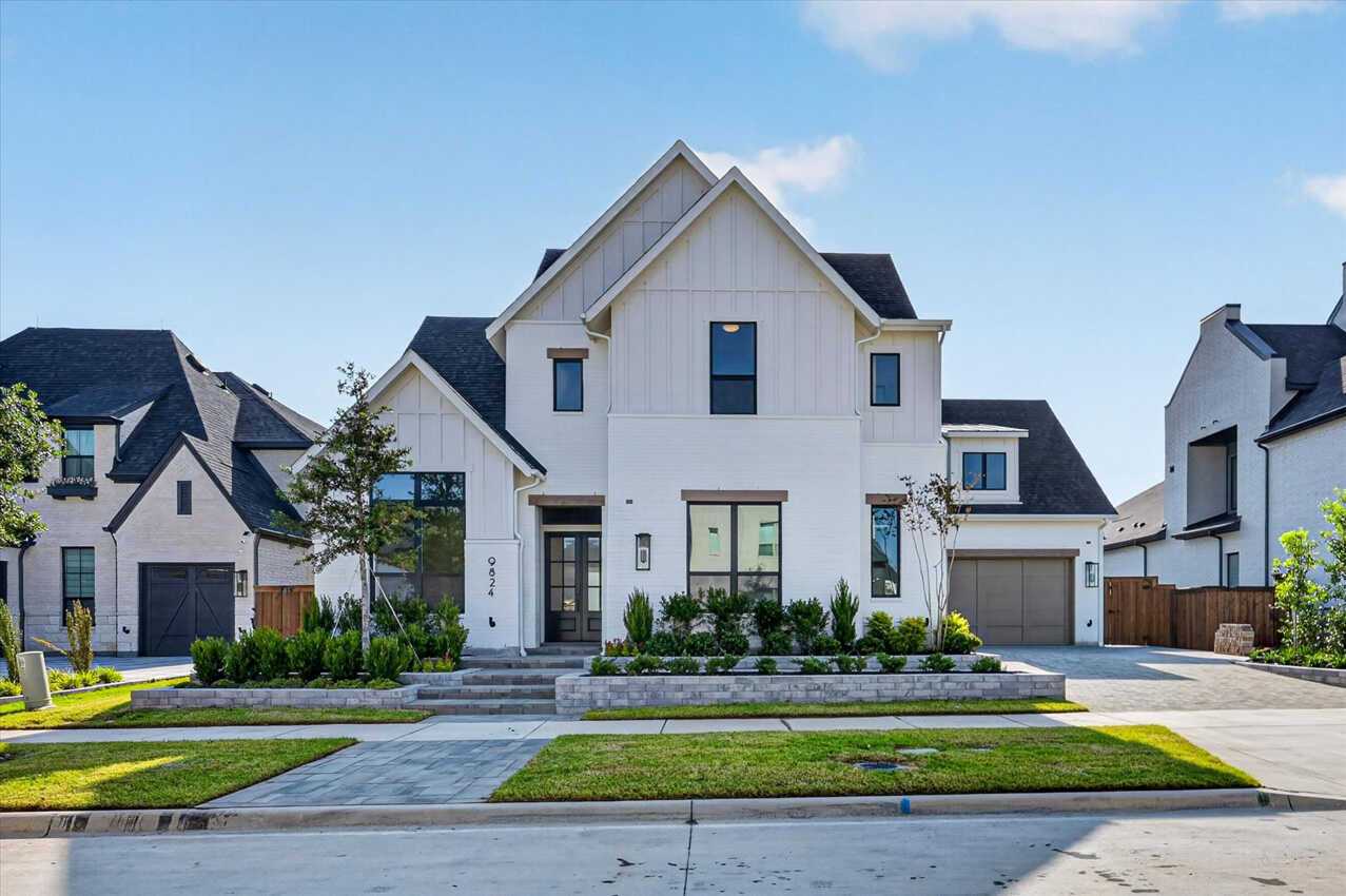 Plan 608 - The Grove Frisco: 74ft. lots: Frisco, Texas - Highland Homes