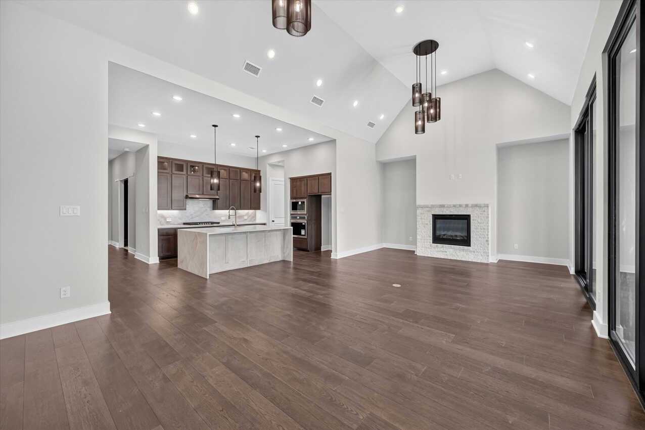 Family Room/Dining Room