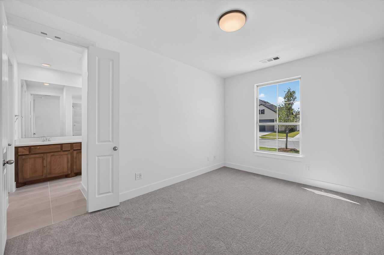 Flex Gen Suite Bedroom