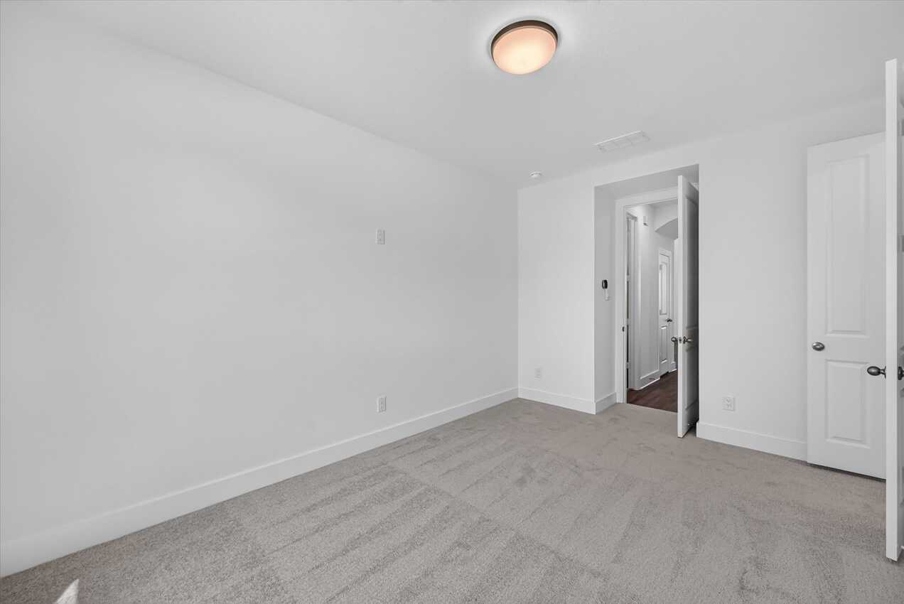 Flex Gen Suite Bedroom