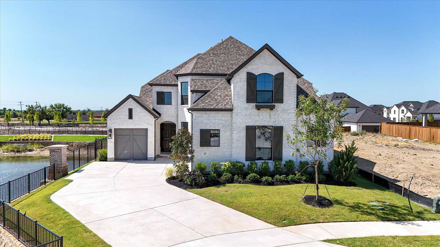 Plan 229 - Mustang Lakes: 60s Model and Quick Move-Ins: Celina, Texas - Highland Homes