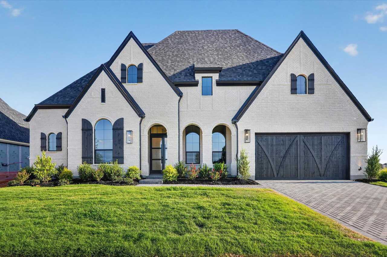 Plan Verona - Mustang Lakes: 74ft. lots: Celina, Texas - Highland Homes