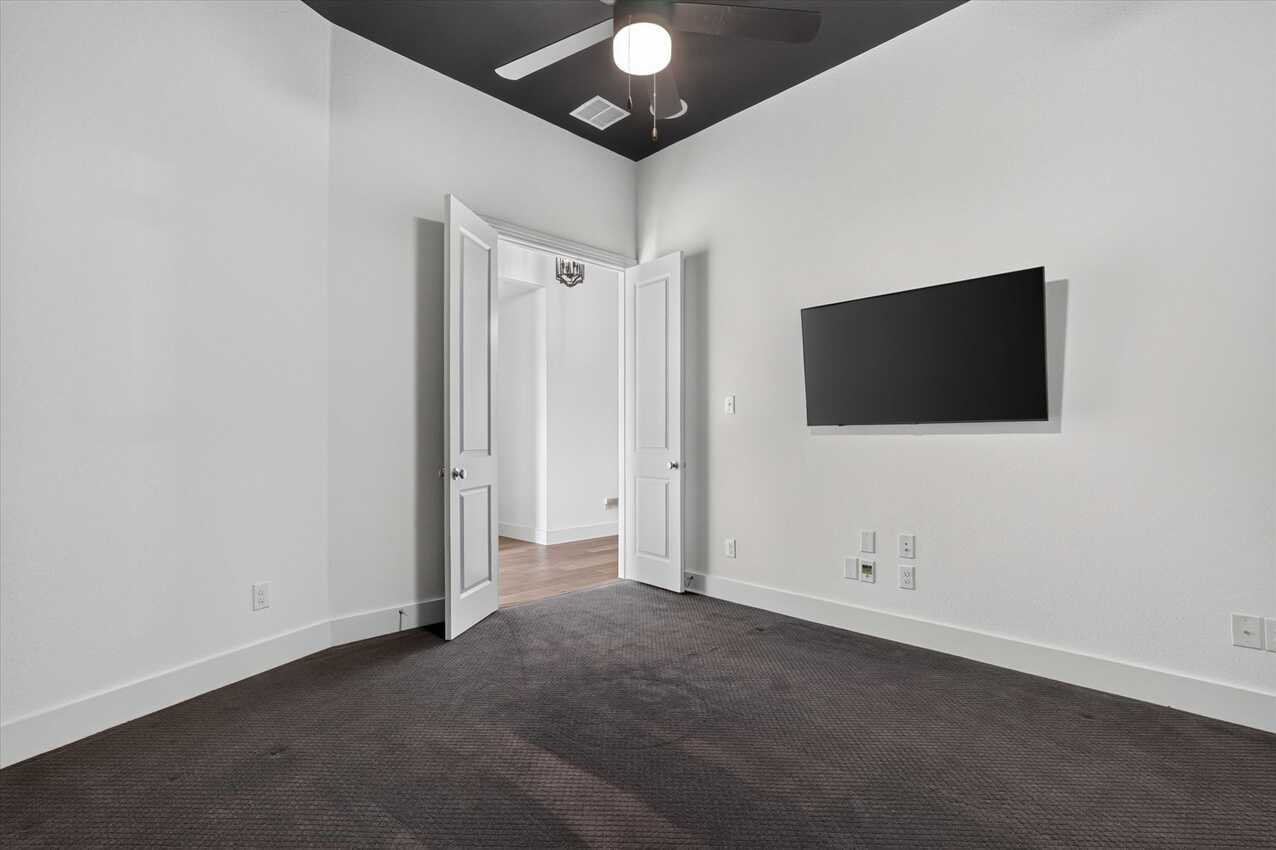 Entertainment Room