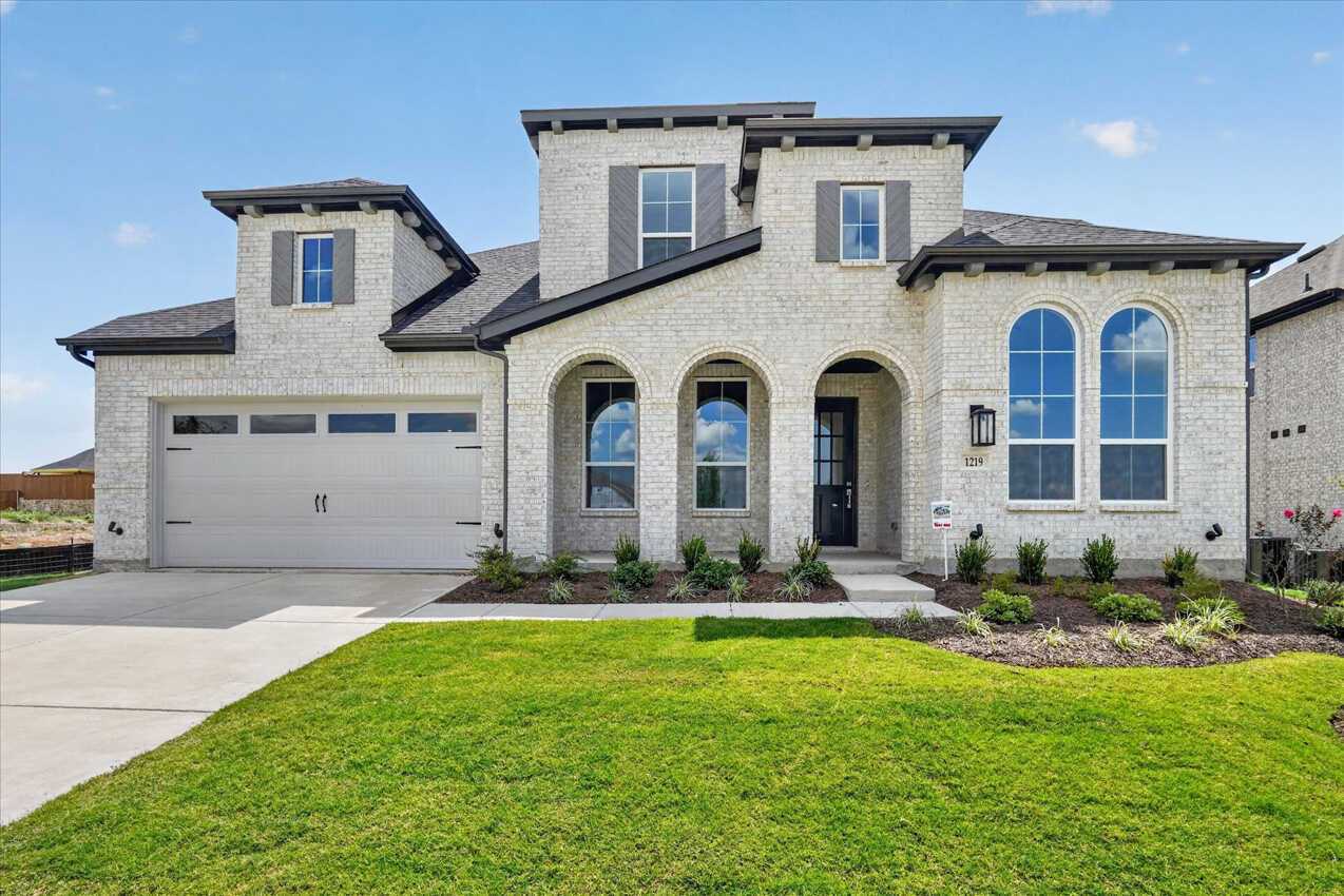 Plan Regis - Monterra: 70ft. lots: Fate, Texas - Highland Homes