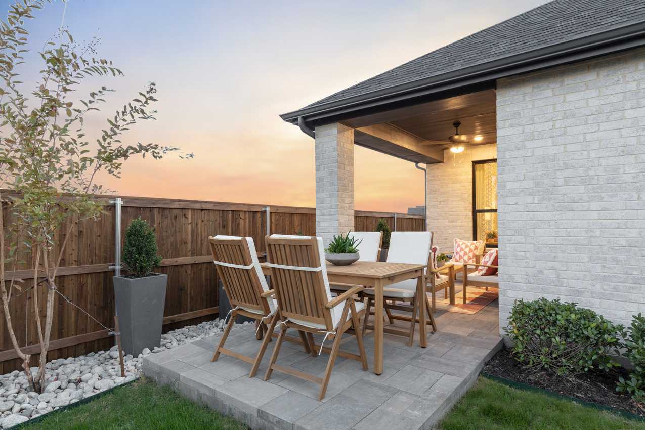 Patio/Backyard