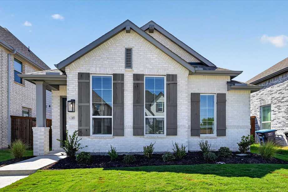 Plan Grayson - Wellington: 40ft. lots: Haslet, Texas - Highland Homes