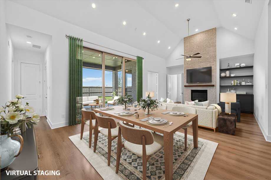 Dining Room/Family Room