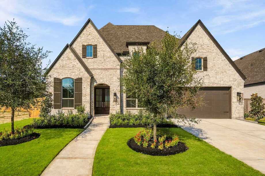 Plan 215 - Jordan Ranch: 65ft. lots: Fulshear, Texas - Highland Homes