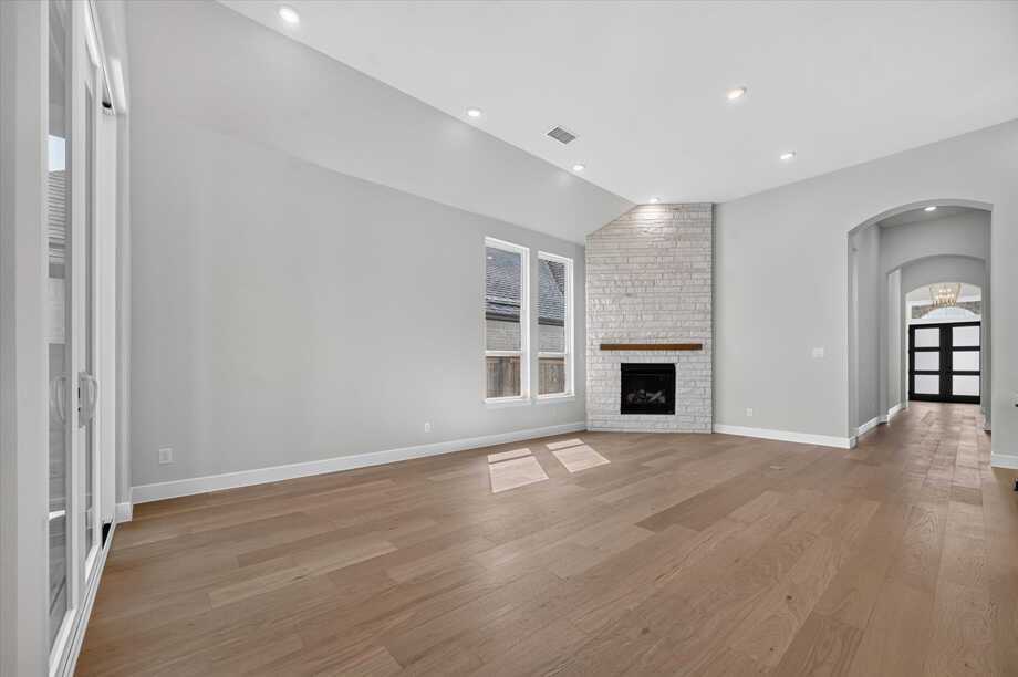 Keeping Room/Dining Room