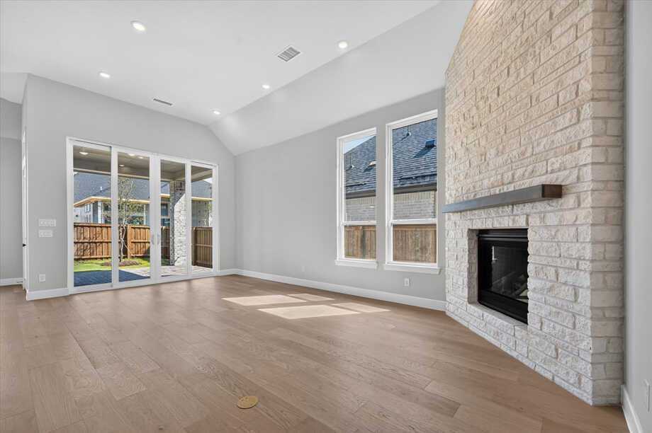 Keeping Room/Dining Room