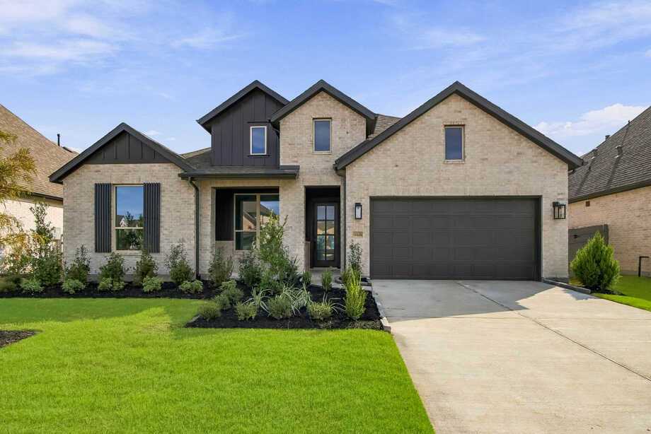 Plan Ramsey - Artavia: 60ft. lots: Conroe, Texas - Highland Homes