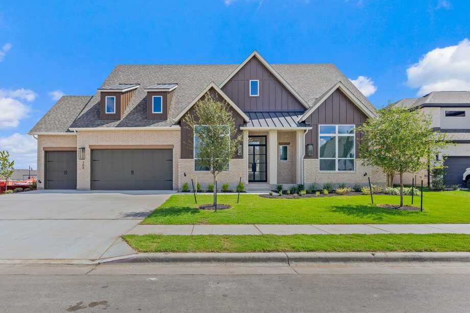 Plan Treviso - Santa Rita Ranch: 90ft. lots: Liberty Hill, Texas - Highland Homes