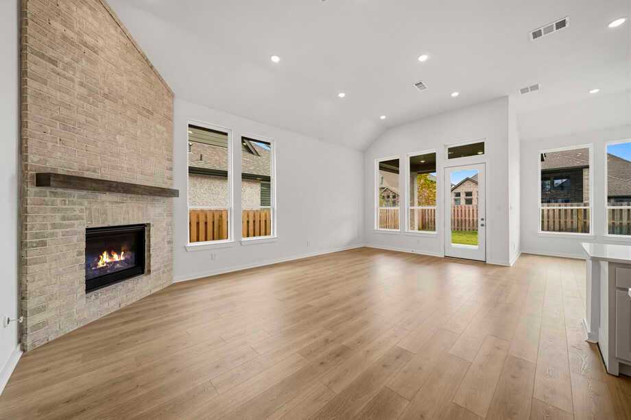 Keeping Room/Dining Room