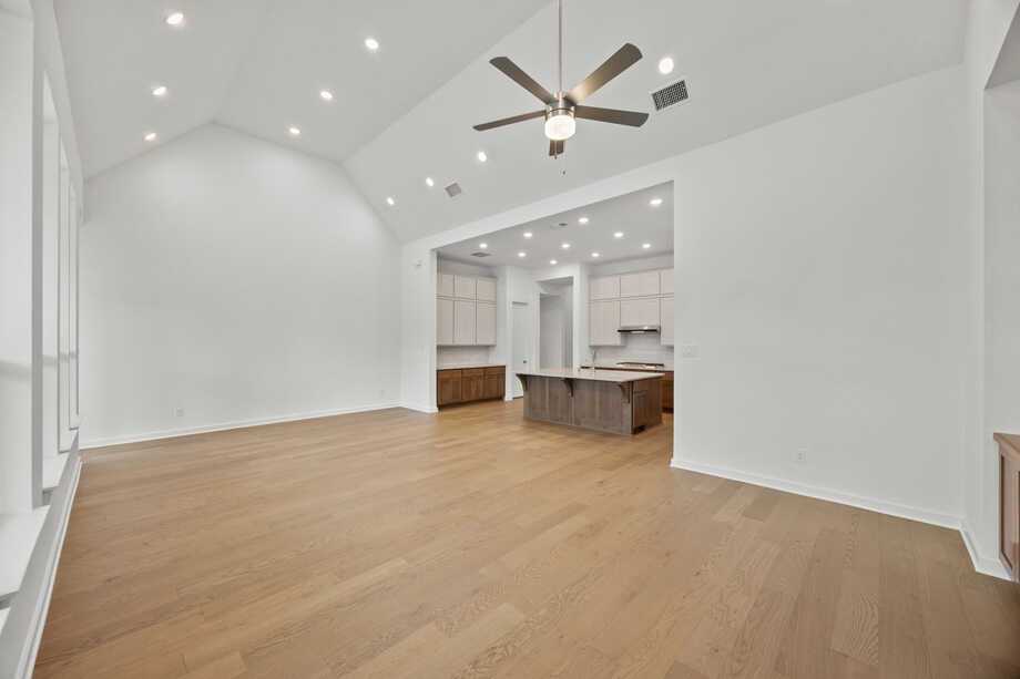 Family Room/Dining Room